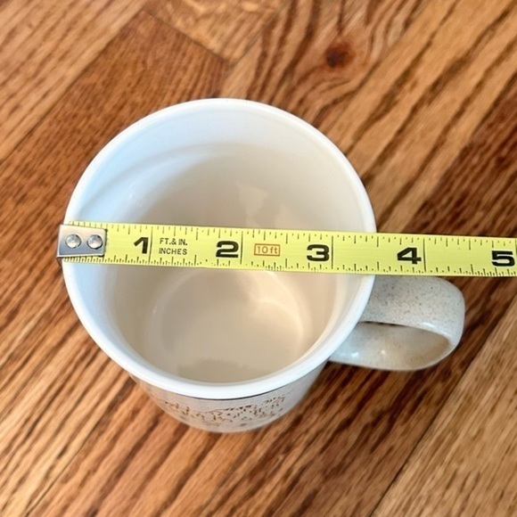 Vintage Niagara Falls Canada 16oz Tall Tan Coffee Mug With White Rim & Etching - Picture 11 of 15